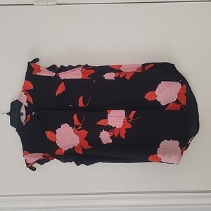 Who What Wear flutter sleeve floral top